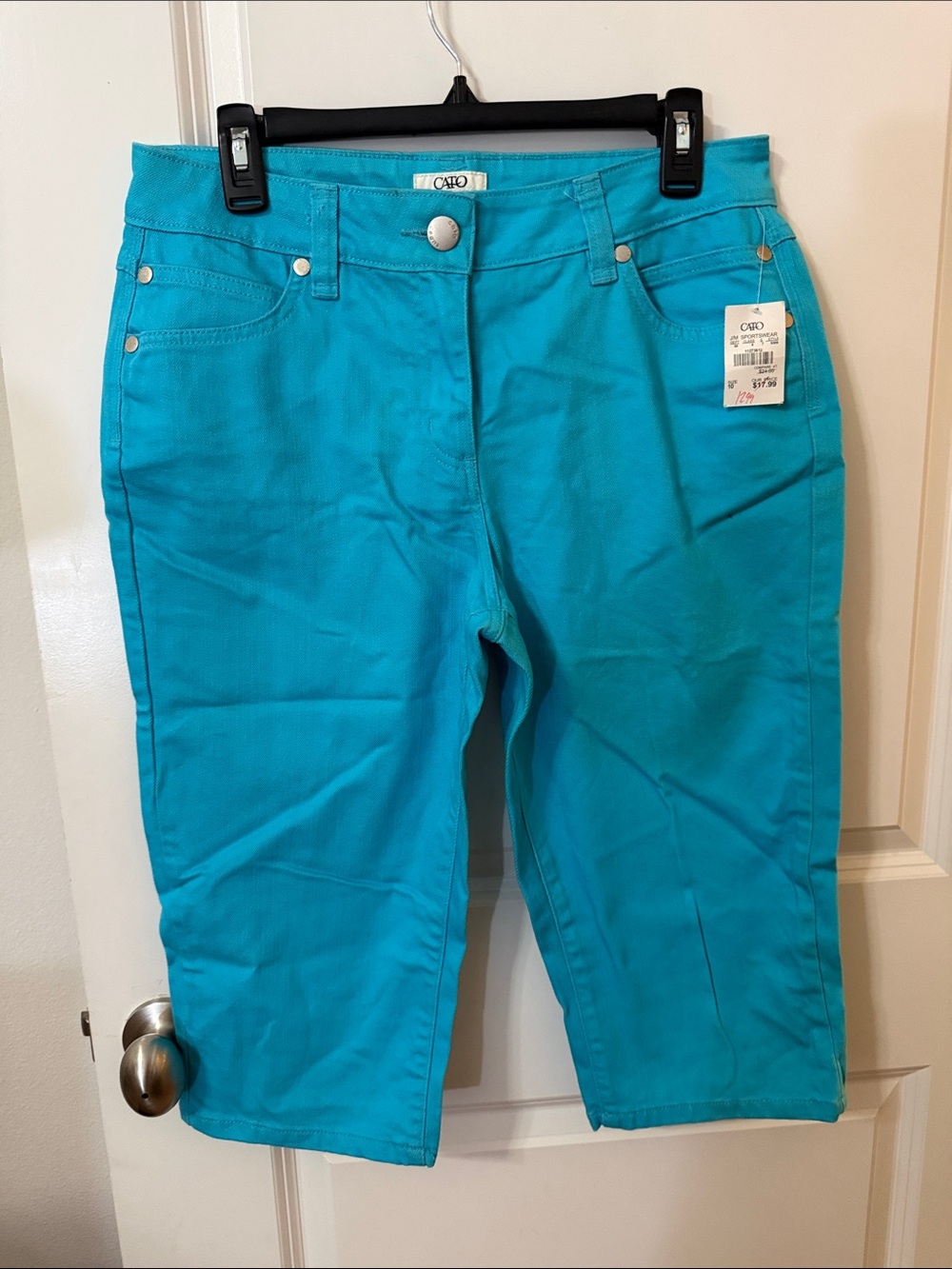 Cato Bright Teal Cropped Capri Pants
